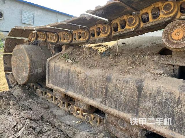 单侧履带整体（整机外观）