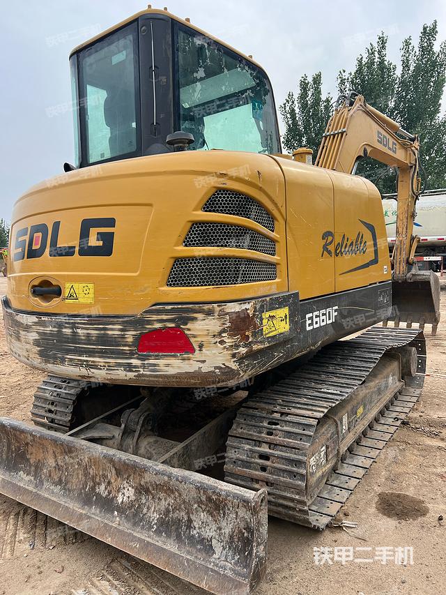 整机右后45°（整机外观）