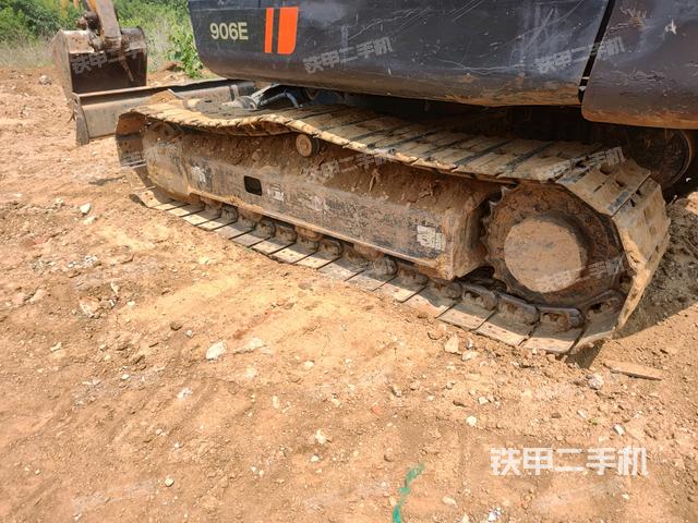 右側履帶整體?（行走機構）