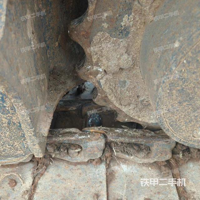 单侧履带整体（整机外观）