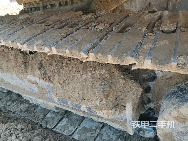 单侧履带整体（整机外观）