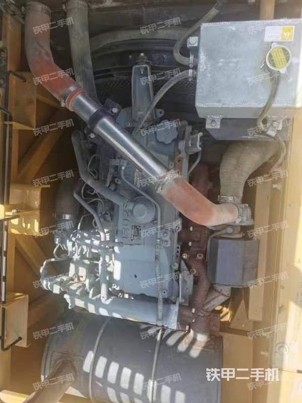 发动机整体俯视（整机外观）