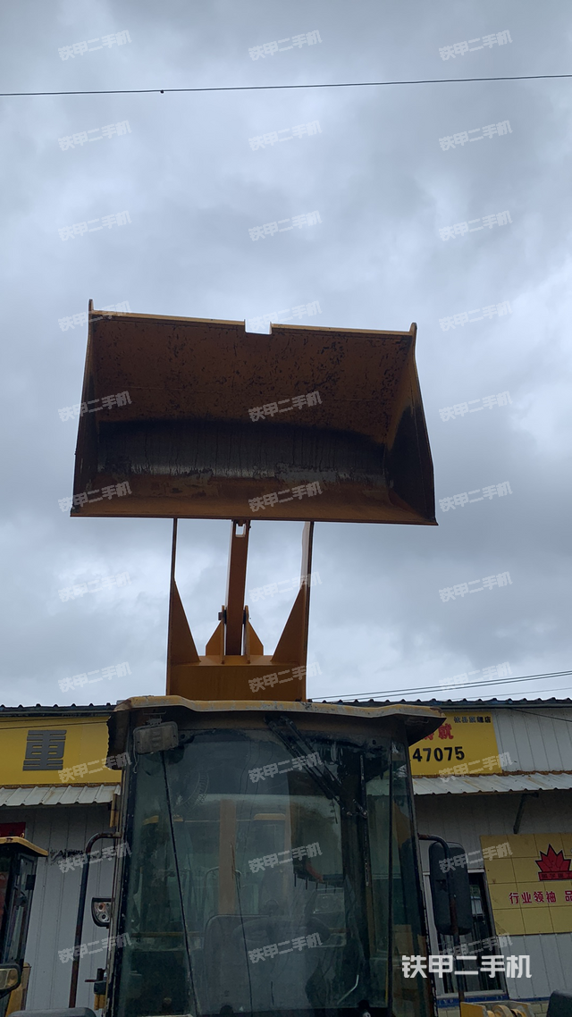 工作装置整体（整机外观及大件）