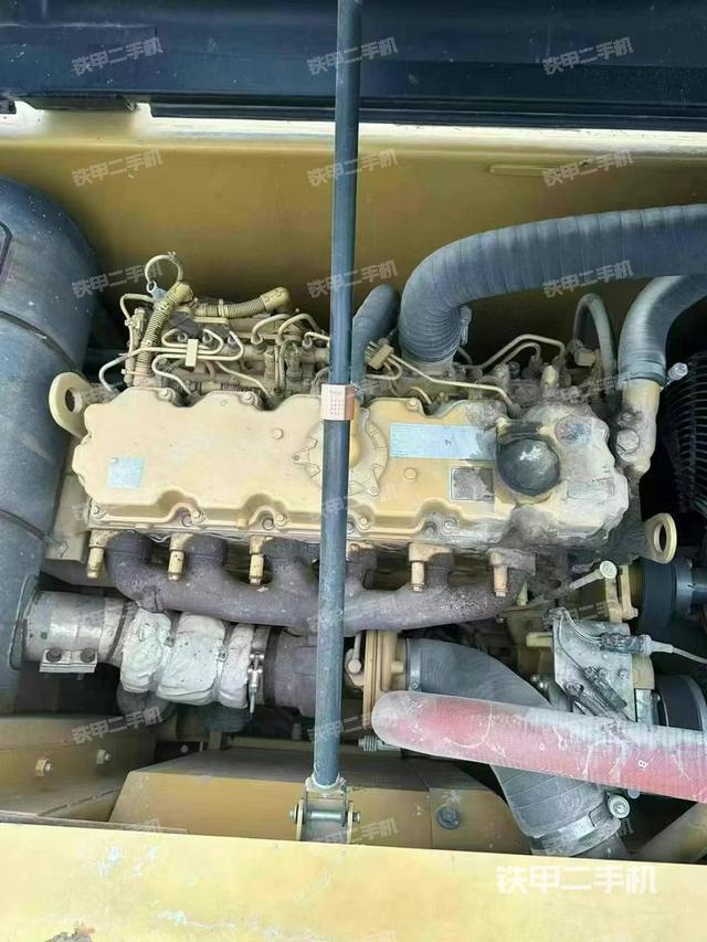 发动机整体俯视（整机外观）