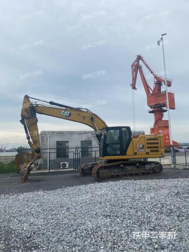 卡特彼勒新一代CAT®323 GC 液压挖掘机