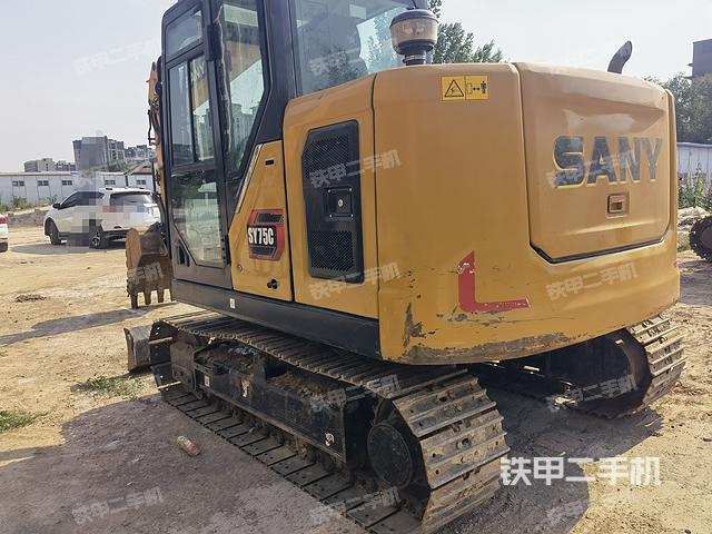 驾驶室顶部（整机外观）