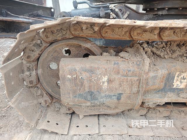 单侧履带整体（整机外观）