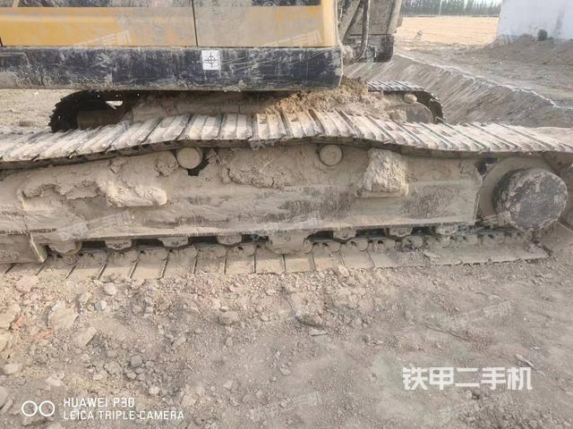 单侧履带整体（整机外观）