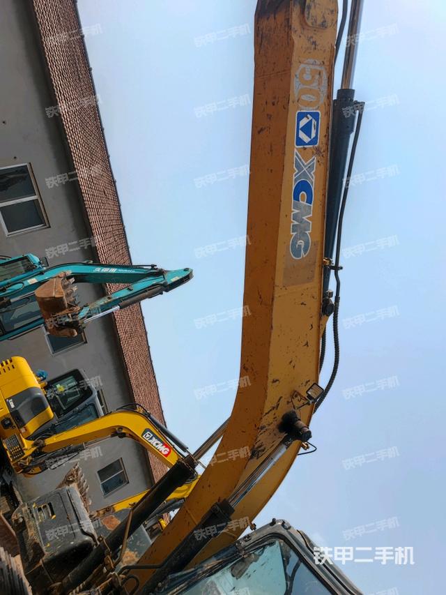 大臂整體?右側(cè)(工作和回轉(zhuǎn)裝置) 大臂整體?右側(cè)(工作和回轉(zhuǎn)裝置)