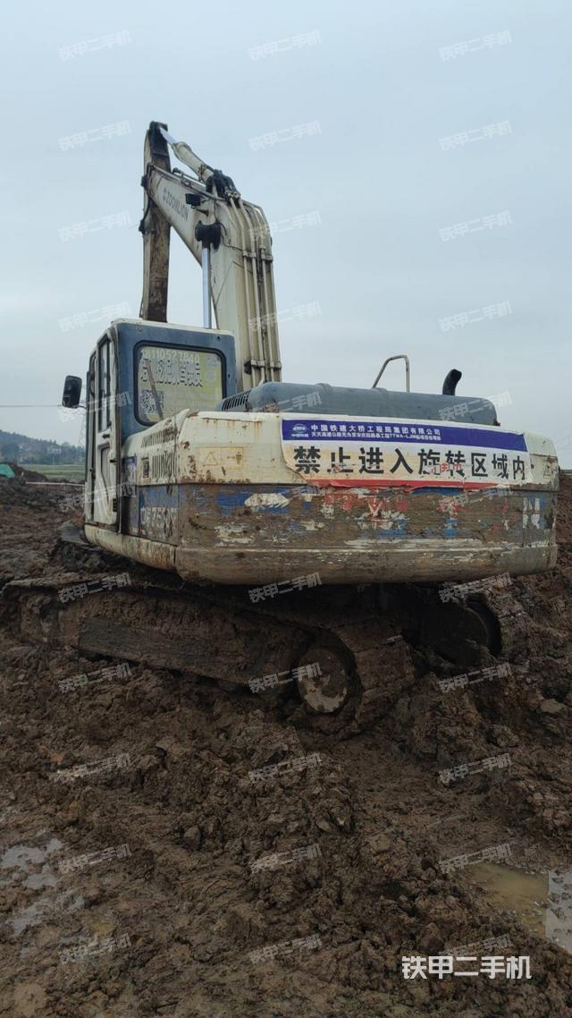 驾驶室整体（整机外观）