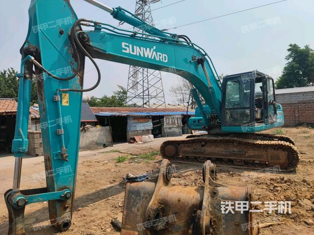 右后45(整机外观) 右后45(整机外观)