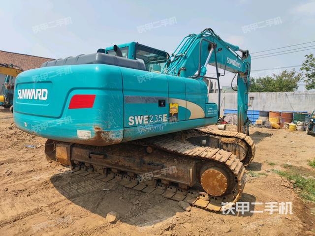 右前45(整机外观) 右前45(整机外观)