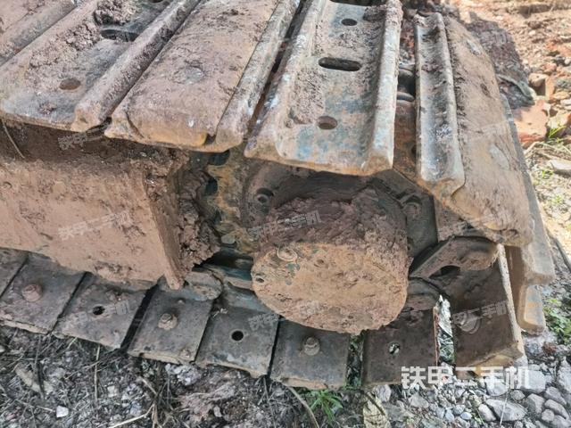 左驱动轮（行走机构）