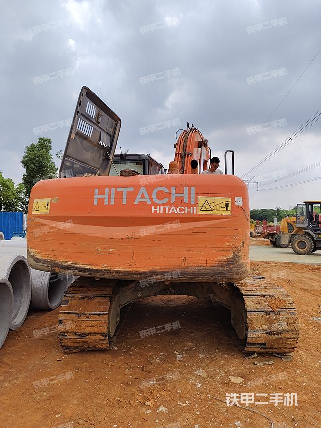 驾驶室整体（整机外观）