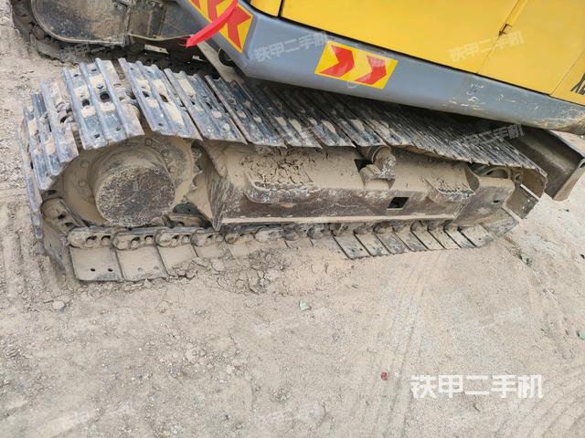 右侧履带整体 （行走机构）