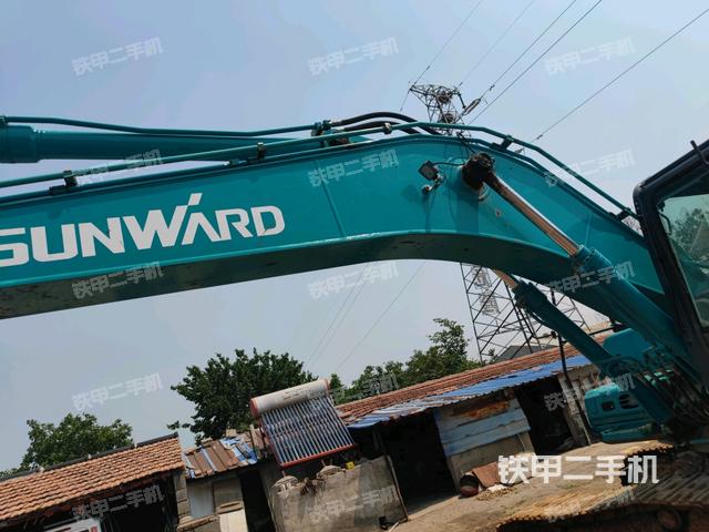 大臂整体 右侧(工作和回转装置) 大臂整体 右侧(工作和回转装置)