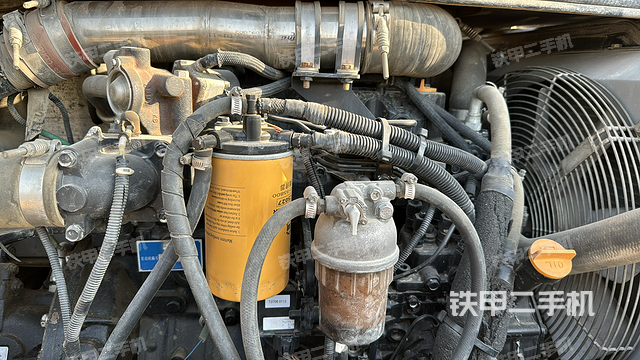 发动机整体俯视（整机外观）