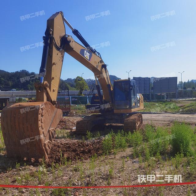 卡特彼勒CAT®326D2 L 液压挖掘机