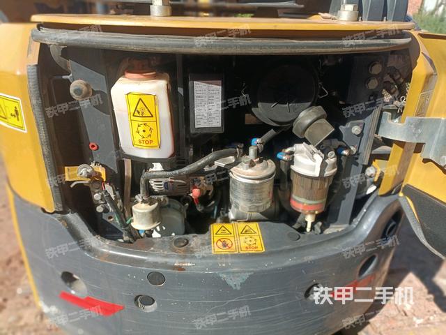 发动机室（上车部件）