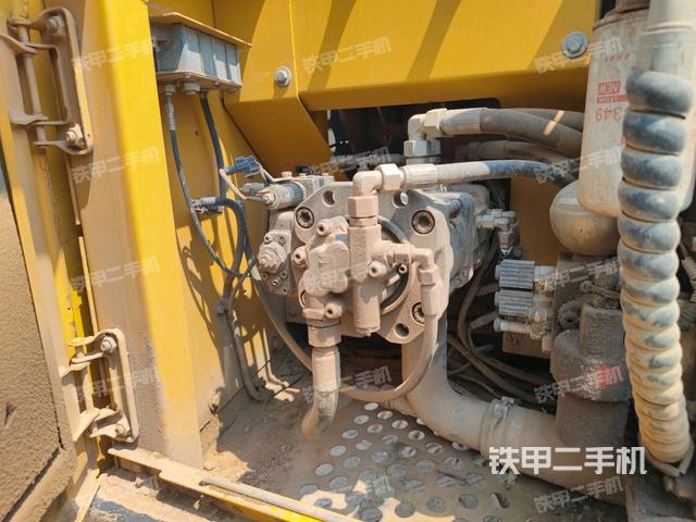 液壓泵室(大件艙室) 液壓泵室(大件艙室)