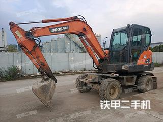 西安斗山DX60W挖掘机实拍图片
