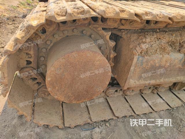 右驱动轮(行走机构) 右驱动轮(行走机构)