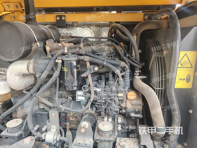 发动机整体俯视（整机外观）