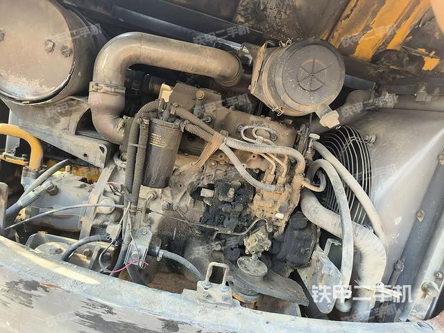 发动机整体俯视（整机外观）