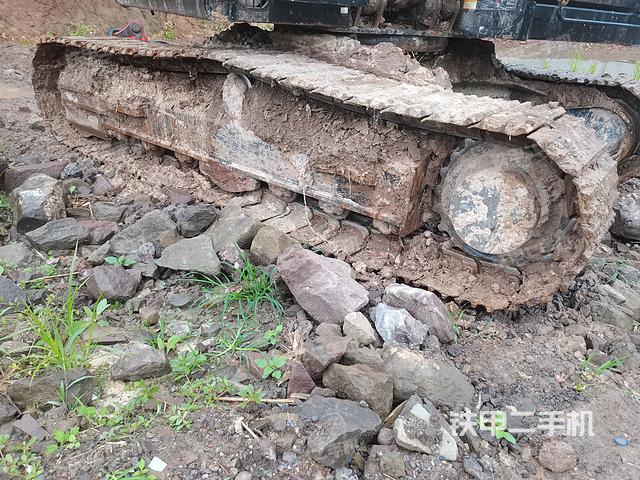 单侧履带整体（整机外观）