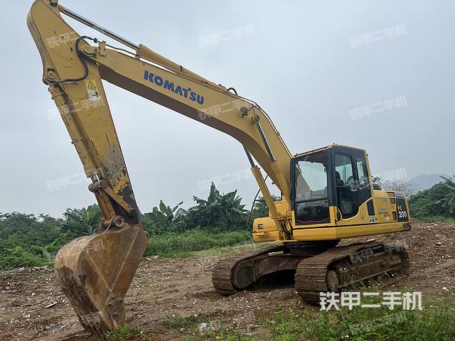 小松PC200-8N1挖掘机
