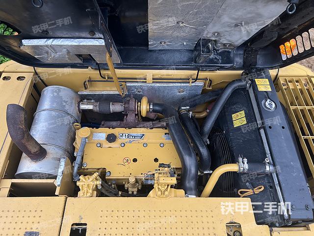 发动机整体俯视（整机外观）