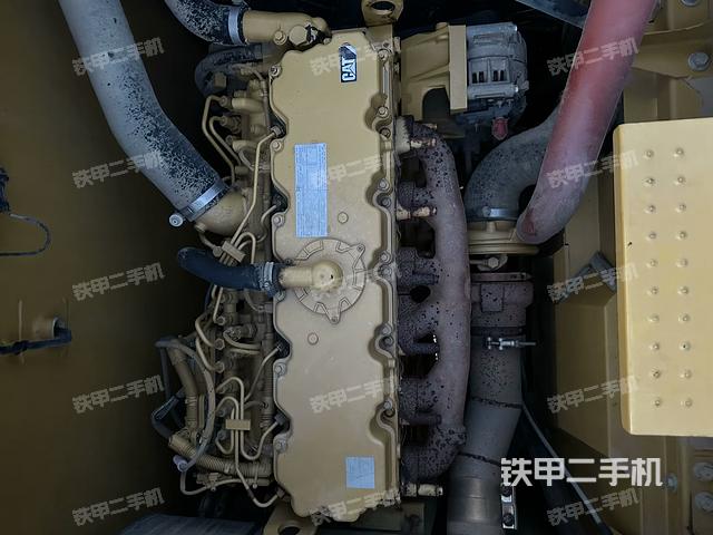 发动机整体俯视（整机外观）