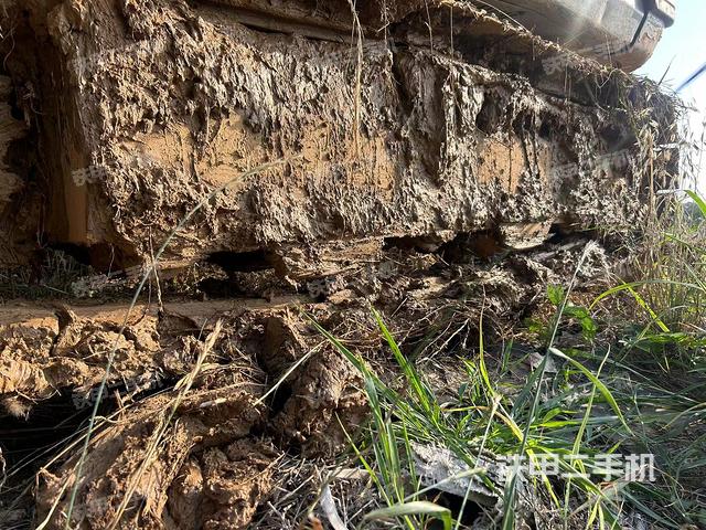 单侧履带整体（整机外观）