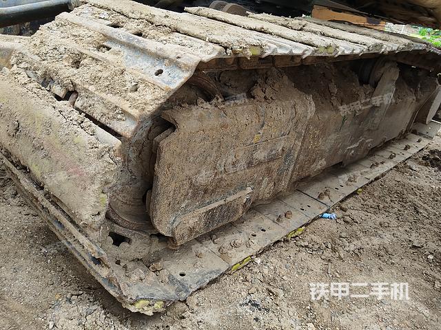 单侧履带整体（整机外观）