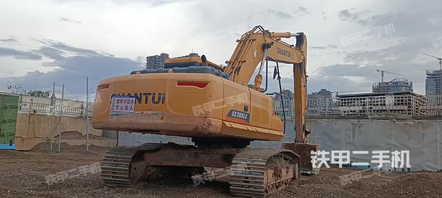 整机右后45°（整机外观）