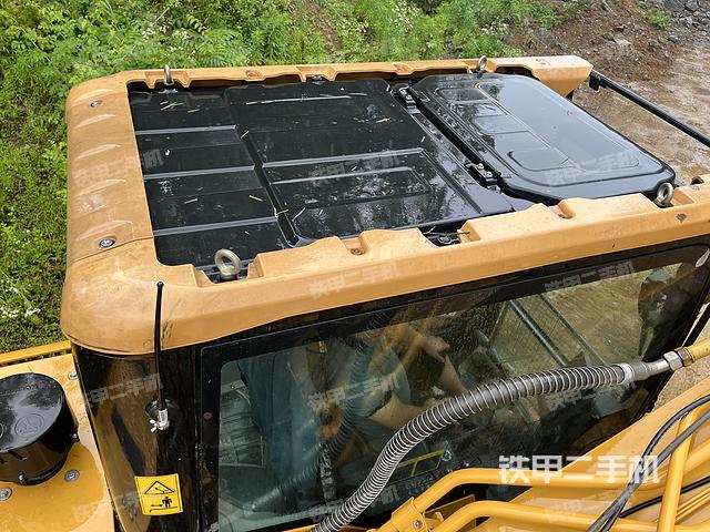 驾驶室顶部（整机外观）