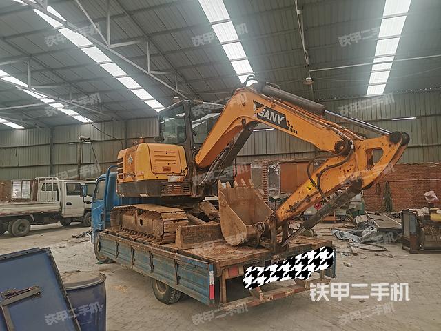 三一重工SY55C挖掘机