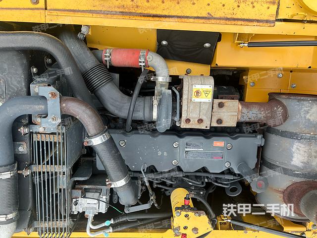 发动机整体俯视（整机外观）