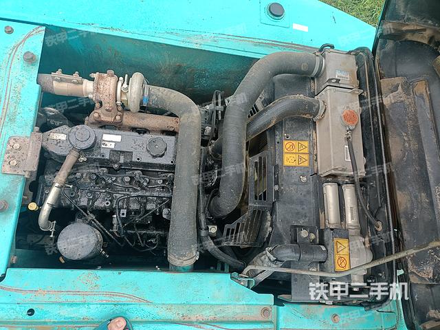 发动机整体俯视（整机外观）