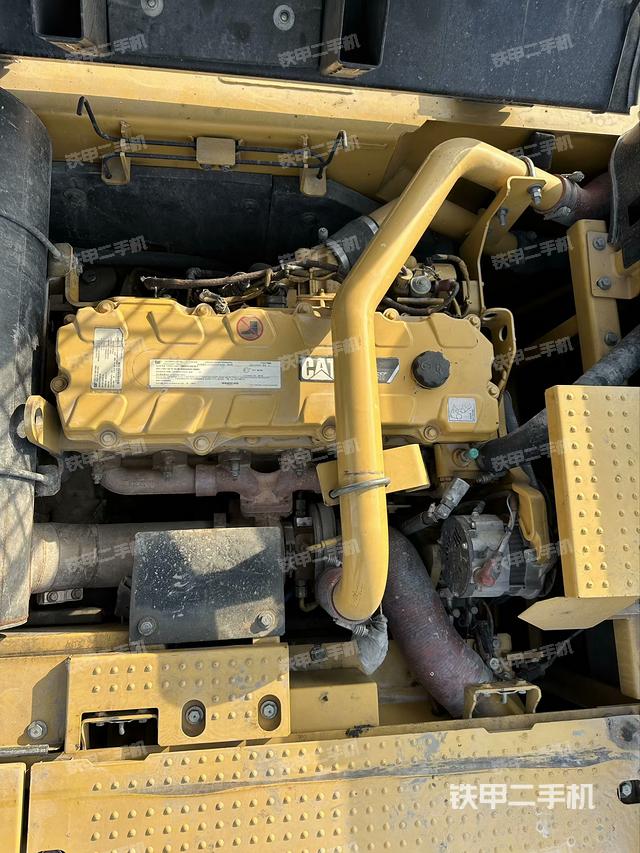 发动机整体俯视（整机外观）