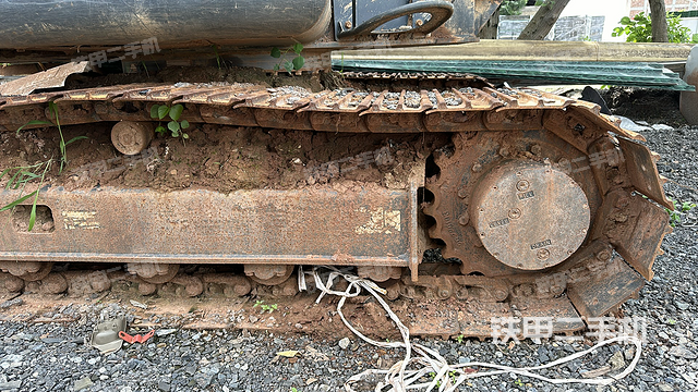 单侧履带整体（整机外观）