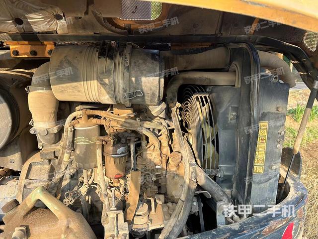 发动机整体俯视（整机外观）