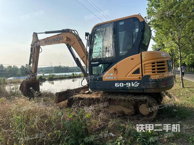 现代R60-9VS挖掘机