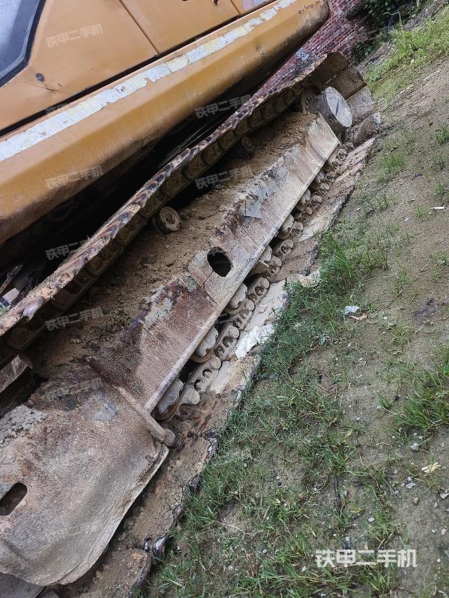 单侧履带整体（整机外观）