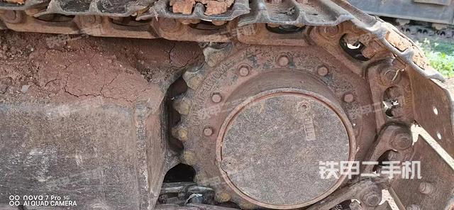 单侧履带整体（整机外观）