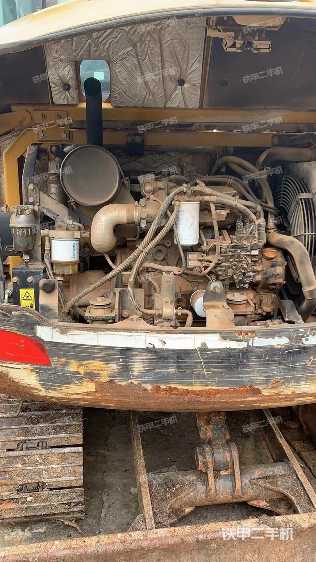 发动机整体俯视（整机外观）