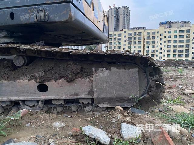 单侧履带整体（整机外观）