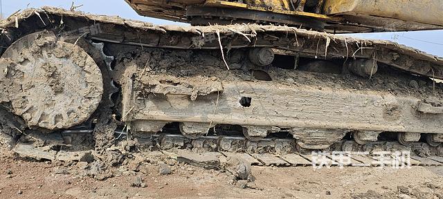 单侧履带整体（整机外观）