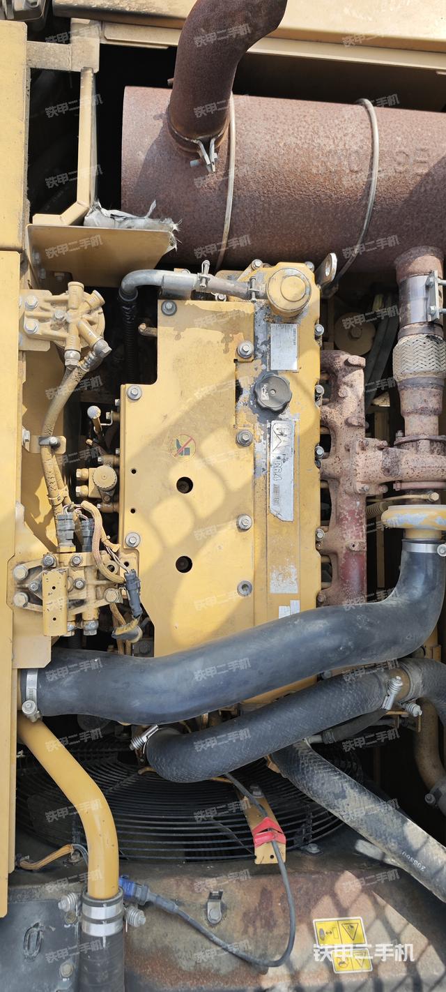 发动机整体俯视（整机外观）