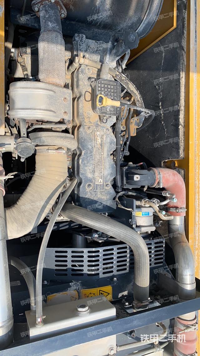 发动机整体俯视（整机外观）